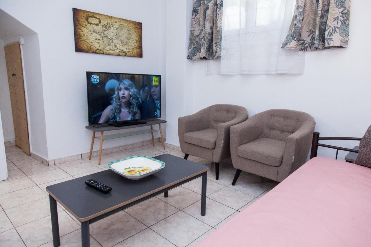 Cozy Apartment In Pireas Piraeus Exterior photo